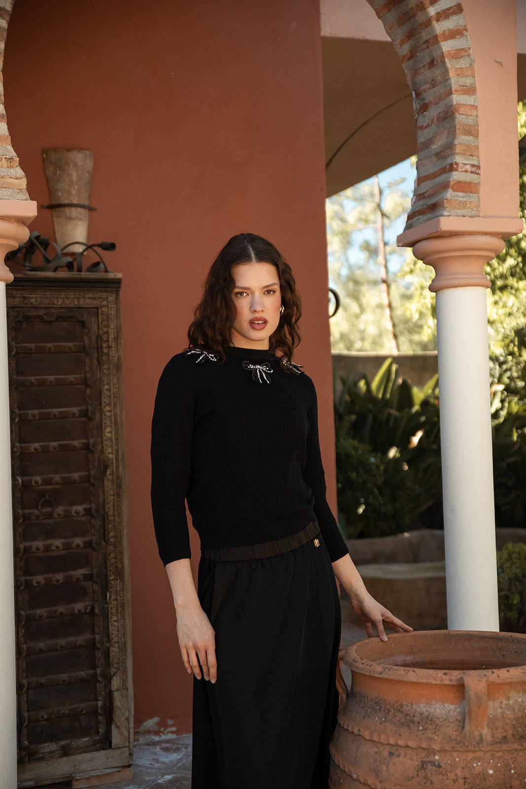 Fine Pointelle Knit Top with Neck Bow Appliques