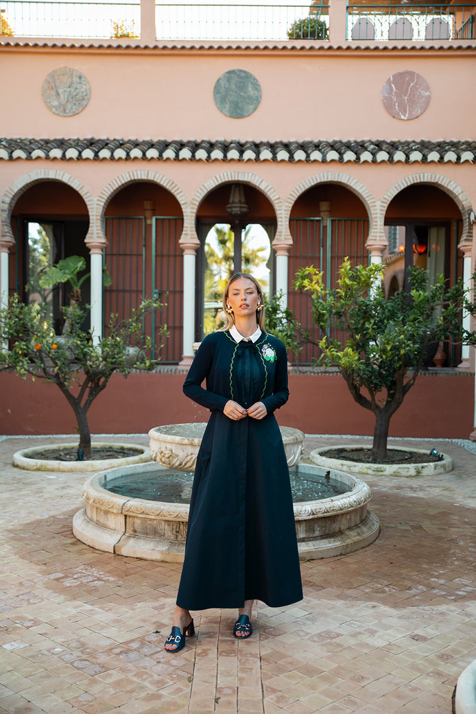 Cotton Aline Sleeveless Dress with Contrast Collar