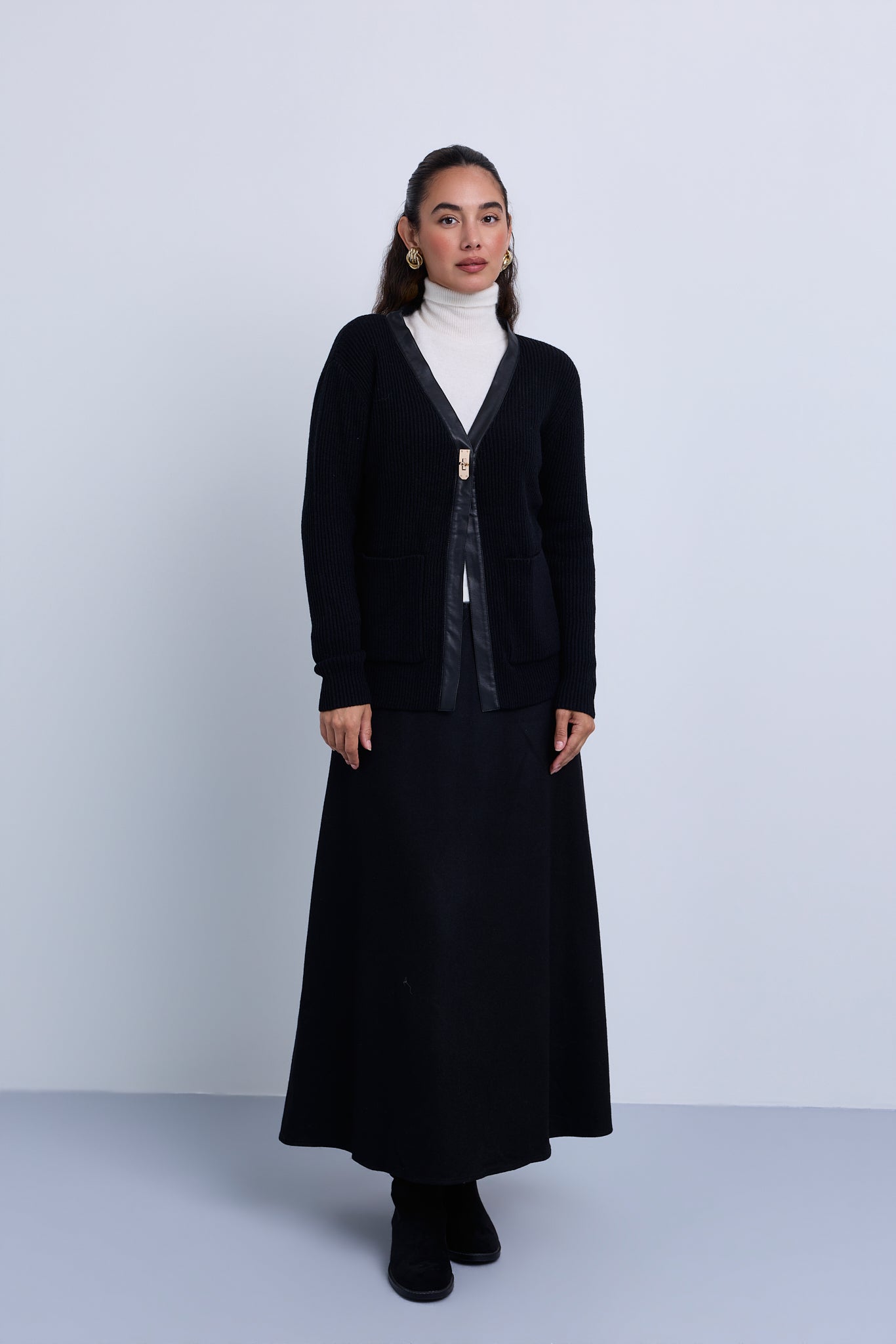 Longer Length Ribbed Knit Cardigan with Leather Piping Gold Hardware Closure