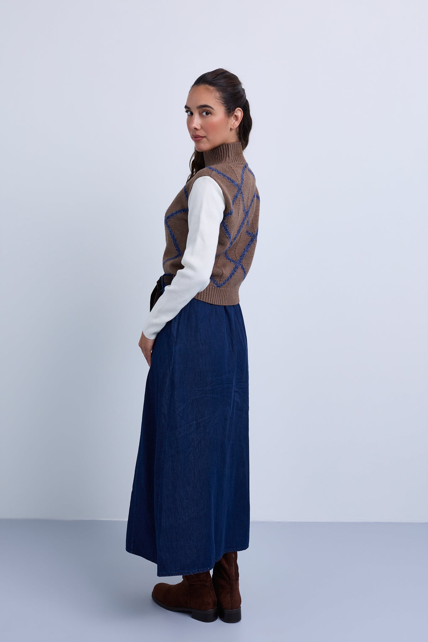Textured Knit Diamond Design Top with Attached Sleeves