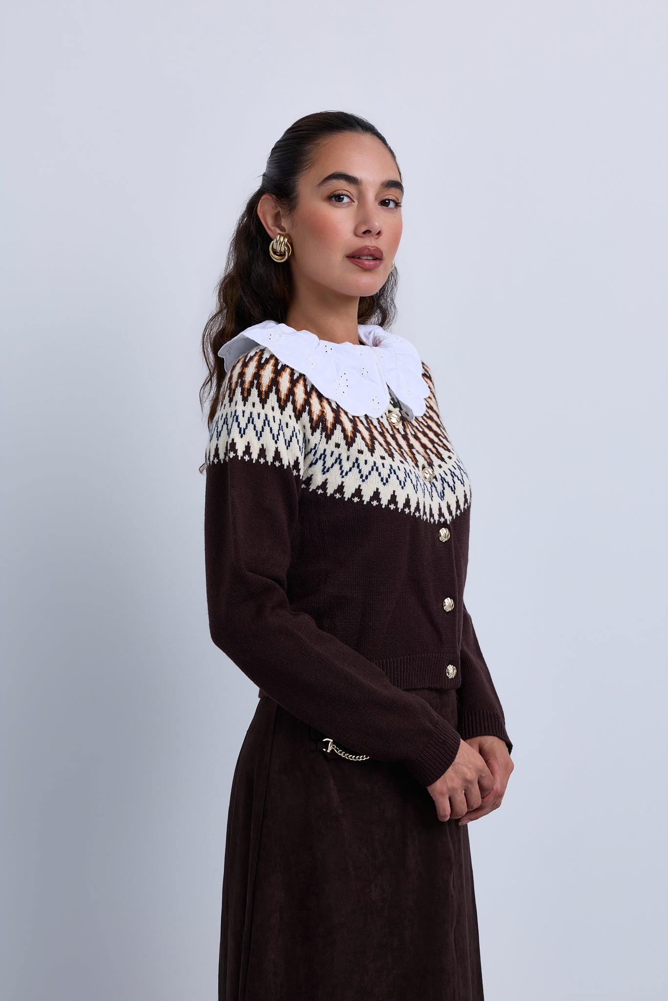 Intarsia Design Knitted Cardigan with Wide Broderie Cotton Shirt Collar and Cuffs