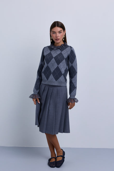 Diamond Design Knit Top with Lace Neckline & Cuffs