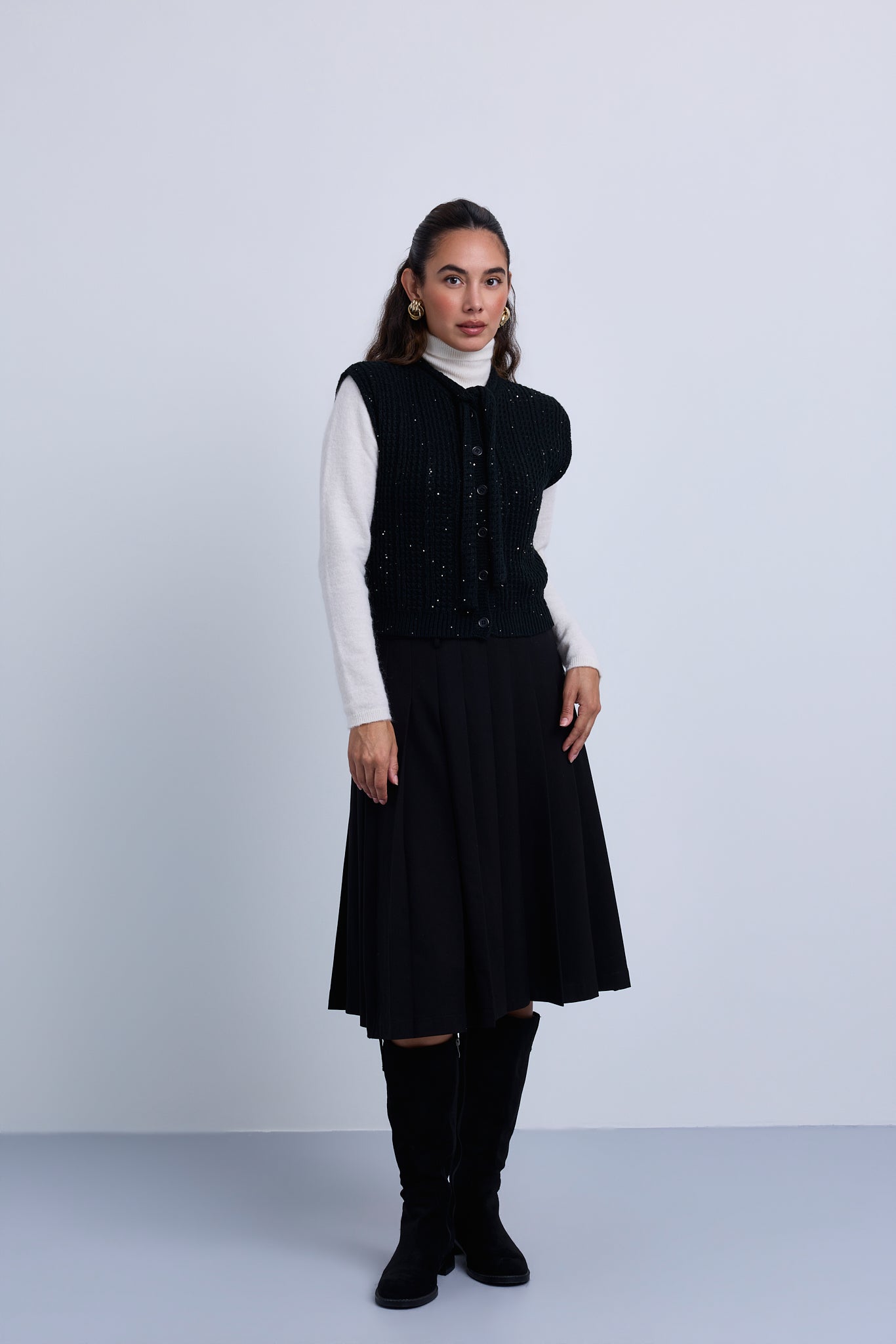 Sequin Yarn Sleeveless Vest with Neck Tie