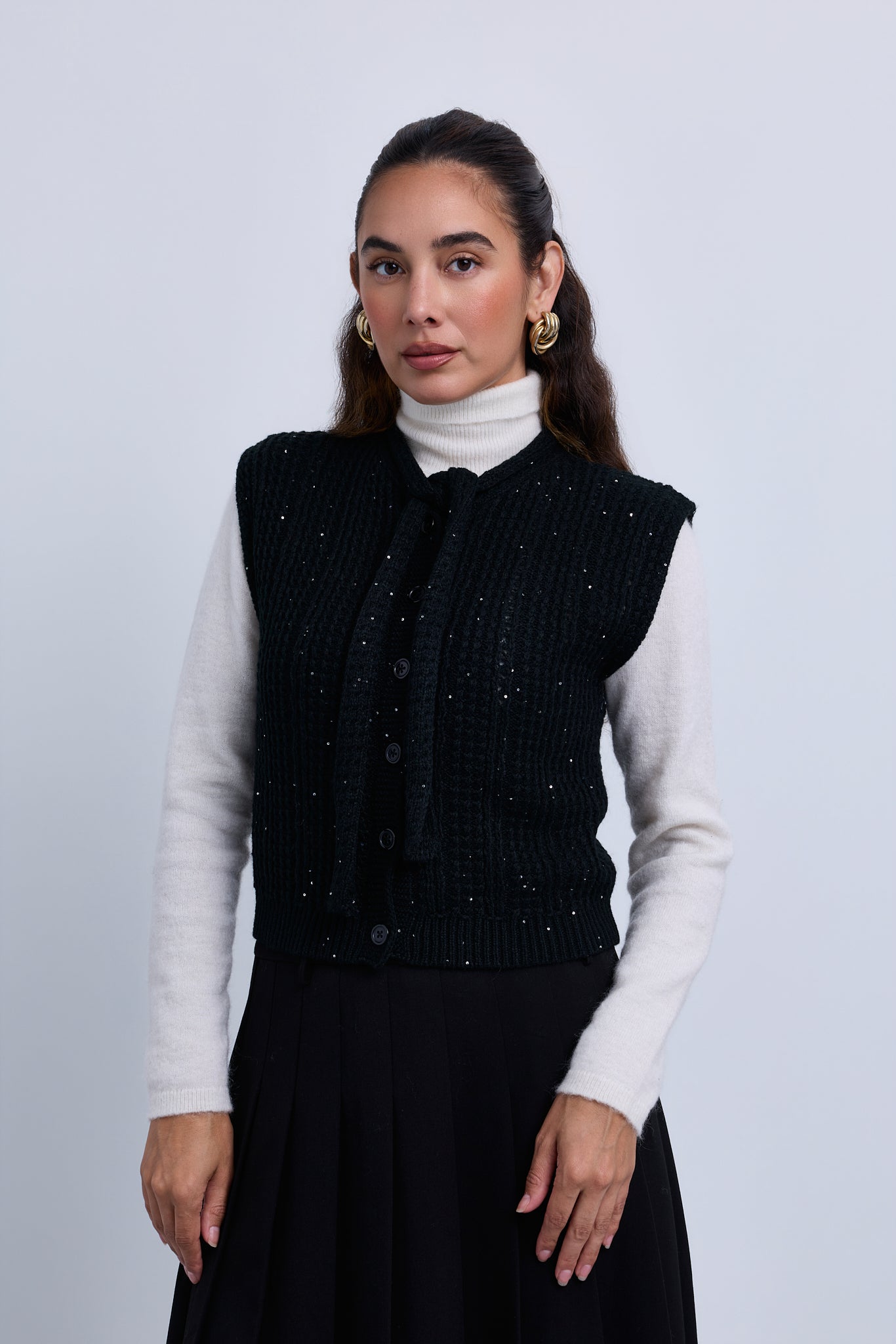 Sequin Yarn Sleeveless Vest with Neck Tie
