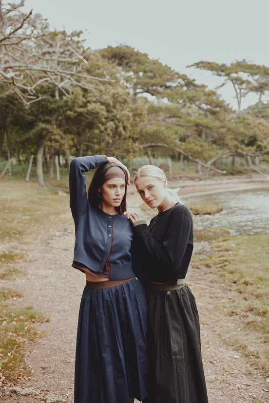 Knife Pleat Skirt with Contrast Waistband