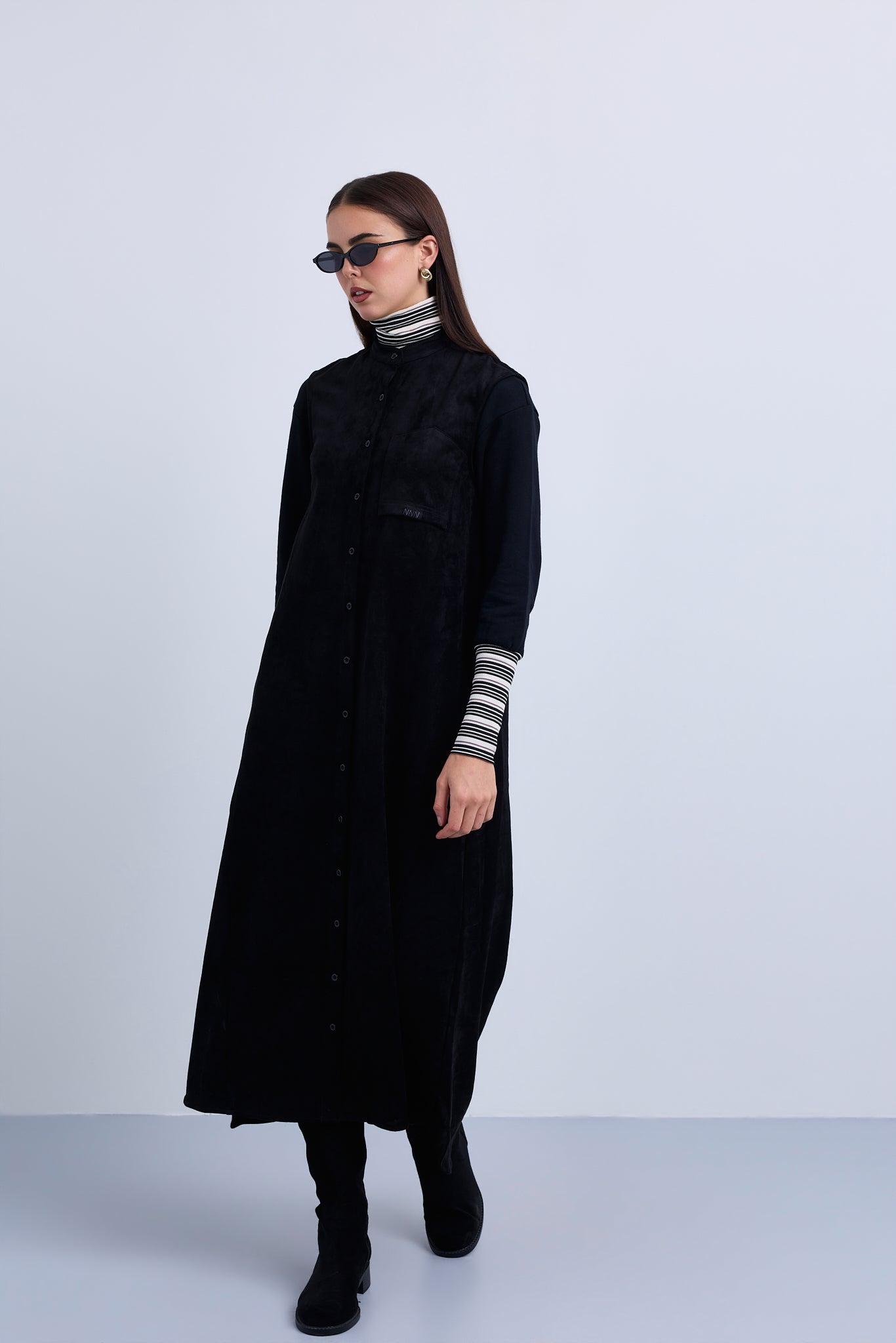 Aline Sleeveless Loose Fit Dress with Mandarin Collar