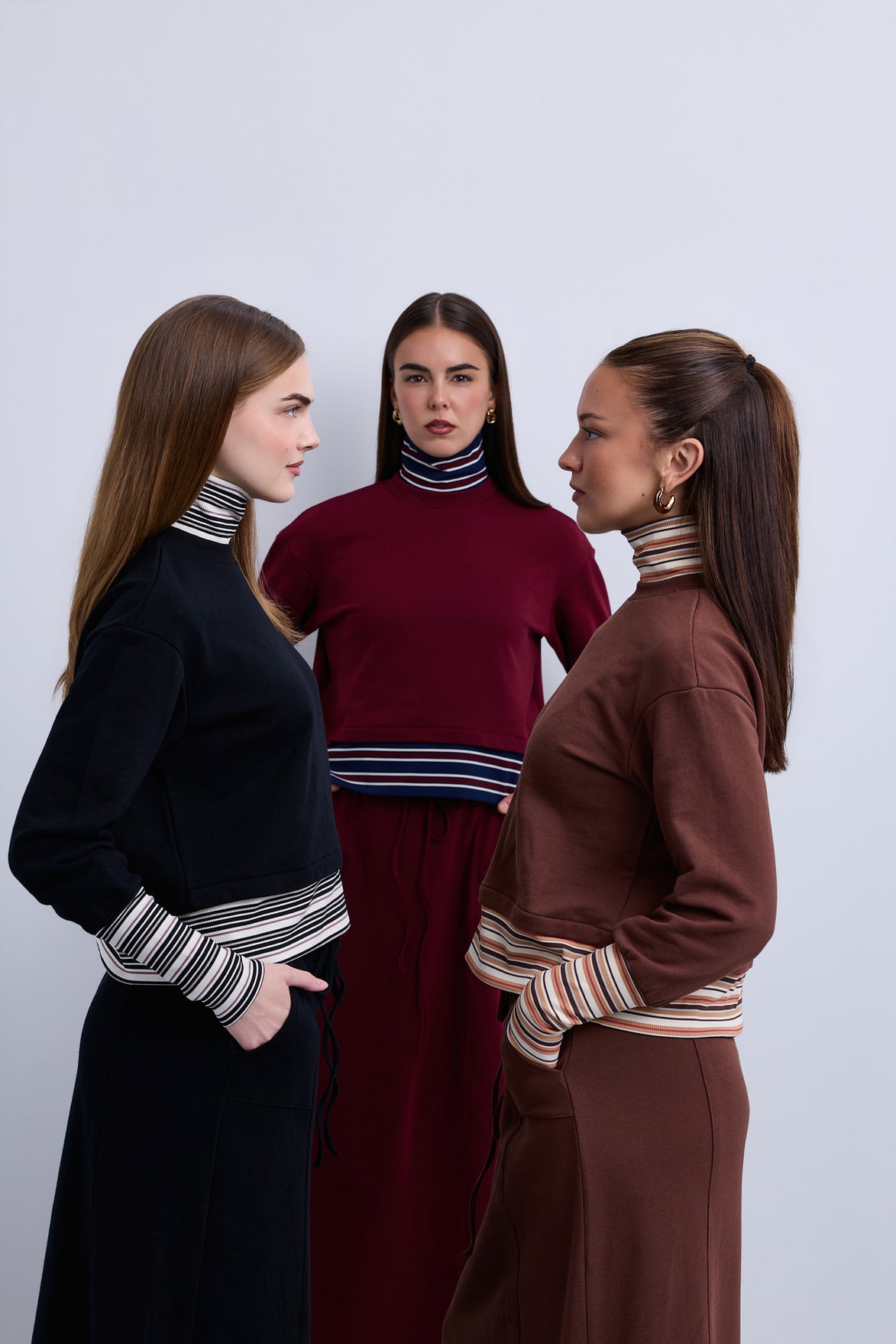 Contrast Trim Mock Neck Knit Sweater